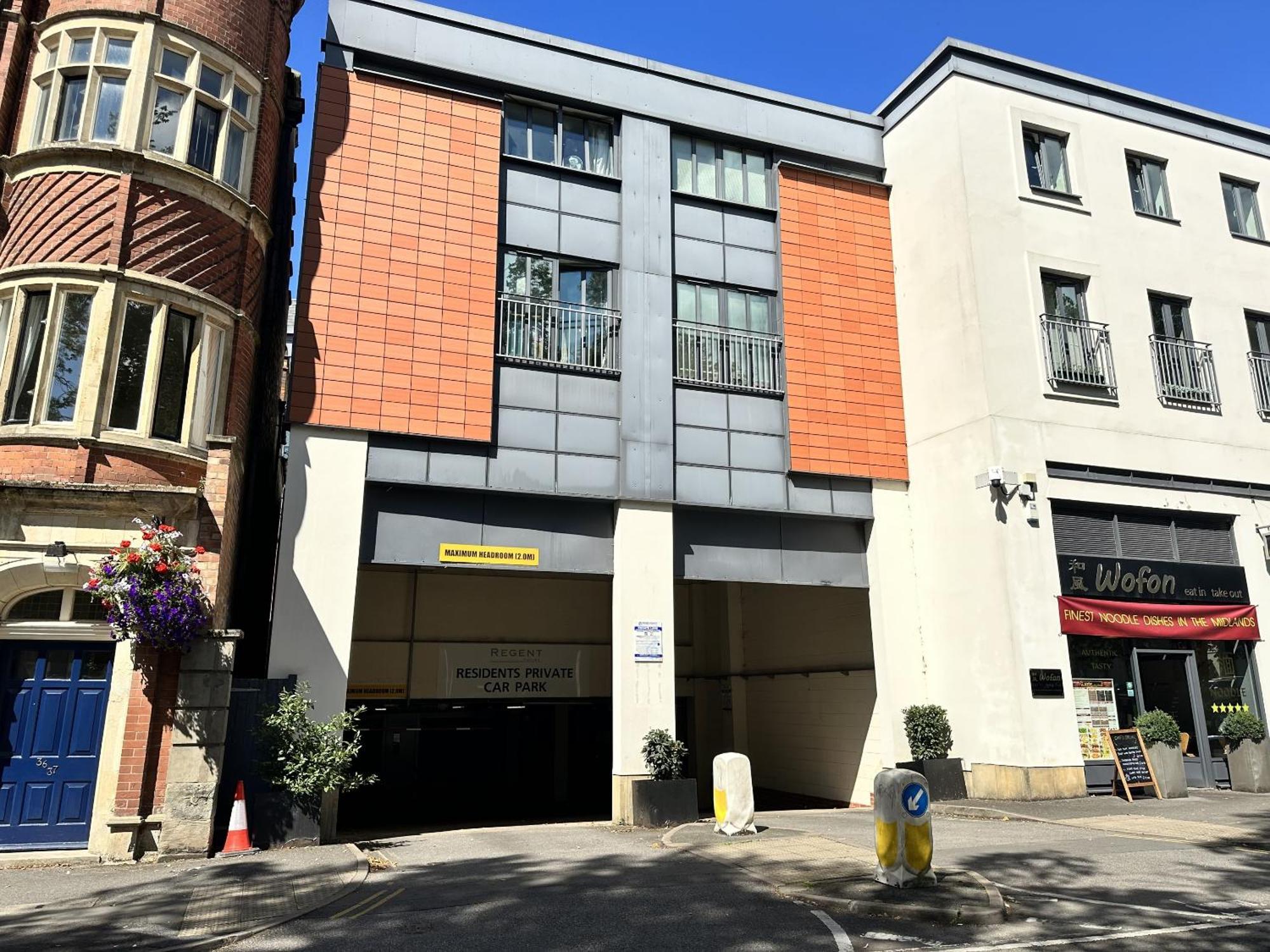 Stunning 2-Bed Town Centre Apartment - Hosted By Hutch Lifestyle Royal Royal Leamington Spa Exterior foto