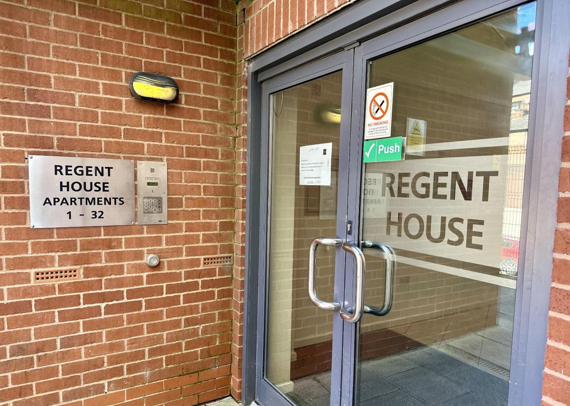 Stunning 2-Bed Town Centre Apartment - Hosted By Hutch Lifestyle Royal Royal Leamington Spa Exterior foto
